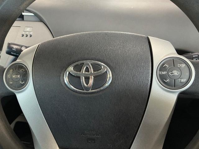 プリウス Ｓ　Ｂモニタ－　フルセグ地デジ　ＡＵＸ接続可　インテリキー　ＨＤＤナビゲーション　デュアルエアバック　エアＢ　イモビライザー　ＤＶＤ再生可能　ナビＴＶ　ＡＵＴＯエアコン　横スベリ防止　アルミホイール（12枚目）