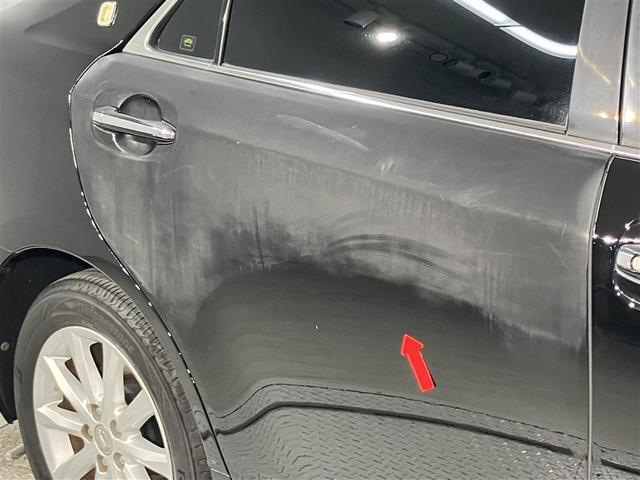 クラウン ロイヤルサルーン　ナビパッケージ　スマキー　運転席エアバッグ　エアコン　アルミホイール　クルコン　パワーステアリング　ＥＴＣ　パワーシート　ＤＶＤ　ＡＢＳ　ＨＤＤナビ　助手席エアバッグ　キーレス　ナビＴＶ　パワーウィンドウ（21枚目）