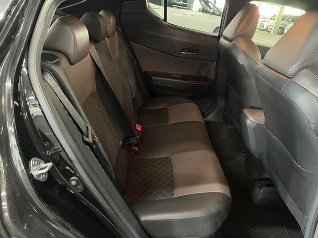 Ｃ－ＨＲ Ｇ　ドライブレコーダー付　衝突軽減　ＥＳＣ　キーレスエントリー　ＬＥＤライト　Ｂカメ　盗難防止システム　オートクルーズコントロール　スマートキー　アルミホイール　ナビ付　フルオートエアコン　ＡＢＳ　ＥＴＣ（12枚目）