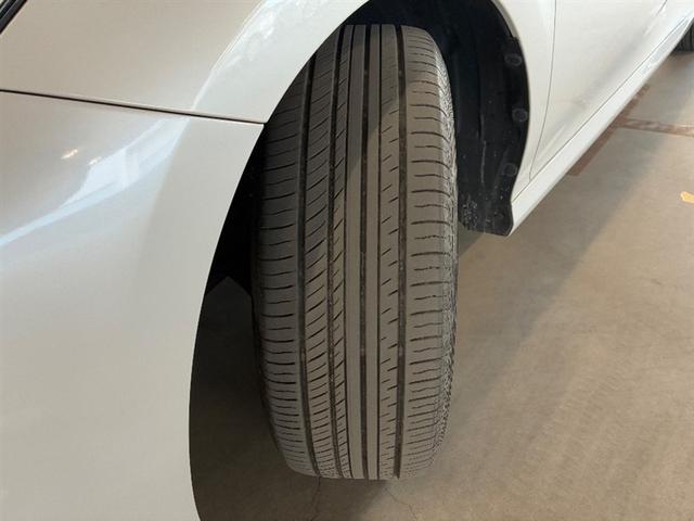 カムリ Ｇ　ＥＳＣ　リヤカメラ　パワーウィンドウ　オ－トエアコン　パワステ　地デジ　運転席Ｐシート　エアバッグ　ＬＥＤヘットライト　ＡＢＳ　スマートキープッシュスタート　ＥＴＣ車載器　ドラレコ付き　ＴＶナビ（15枚目）