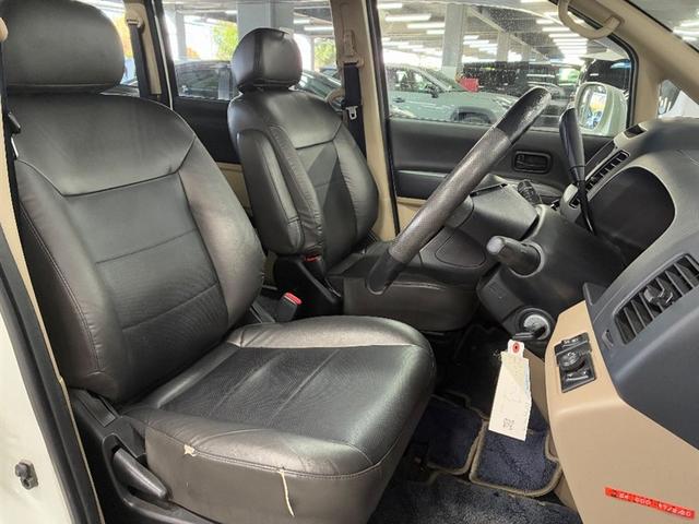 セレナ ライダー（12枚目）