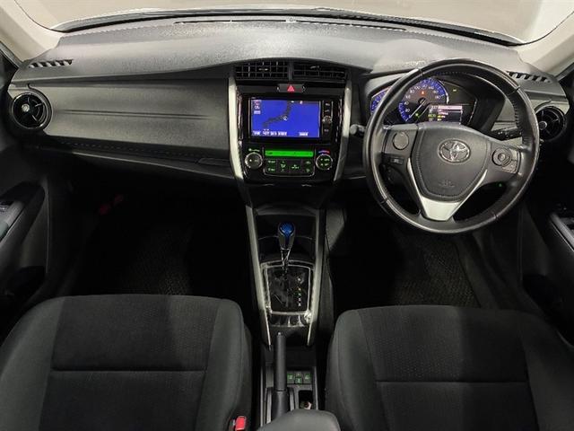 カローラフィールダー ハイブリッドＧ　スマートエントリー　ＬＥＤ　助手席エアバック　フルセグ地デジＴＶ　エアバック　メディアプレイヤー接続　カーテンエアバッグ　ＤＶＤ視聴可　ワイヤレスキー　盗難防止　パワーウィンド　横滑防止装置　ＡＡＣ（5枚目）