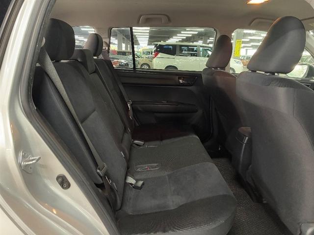 カローラフィールダー ハイブリッドＧ　スマートエントリー　ＬＥＤ　助手席エアバック　フルセグ地デジＴＶ　エアバック　メディアプレイヤー接続　カーテンエアバッグ　ＤＶＤ視聴可　ワイヤレスキー　盗難防止　パワーウィンド　横滑防止装置　ＡＡＣ（7枚目）