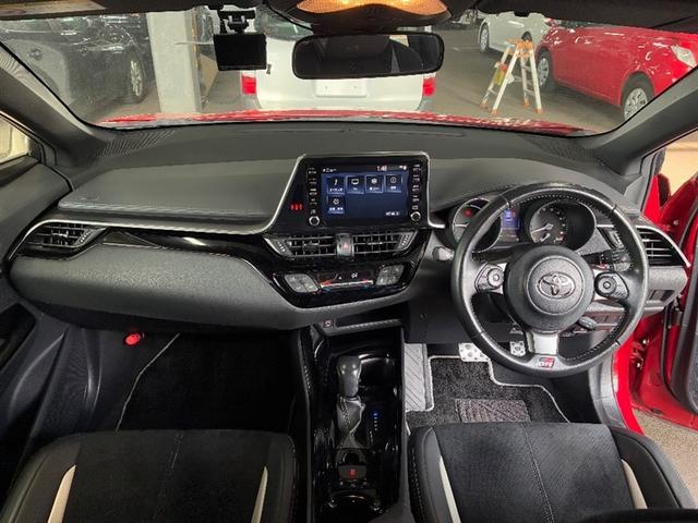 Ｃ－ＨＲ Ｓ　ＧＲスポーツ　ＬＥＤヘッドライト　フルセグＴＶ　クルコン　ドライブレコーダ　スマートキー　ＥＴＣ　ＥＳＣ　オートエアコン　キーレス　エアバッグ　ＡＷ　ＡＢＳ　Ｗエアバッグ　サイドエアバッグ　盗難防止システム　ＴＶ（5枚目）