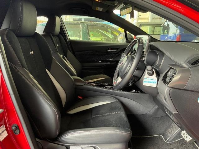 Ｃ－ＨＲ Ｓ　ＧＲスポーツ　ＬＥＤヘッドライト　フルセグＴＶ　クルコン　ドライブレコーダ　スマートキー　ＥＴＣ　ＥＳＣ　オートエアコン　キーレス　エアバッグ　ＡＷ　ＡＢＳ　Ｗエアバッグ　サイドエアバッグ　盗難防止システム　ＴＶ（6枚目）