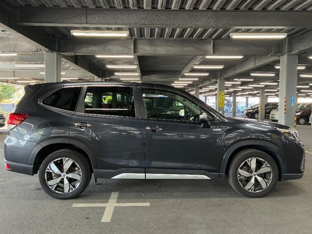 フォレスター アドバンス　メモリ－ナビ　クルコン　キーレス　ＥＴＣ車載器　スマートＫ　ＰＷシート　アルミ　エアＢ　サイドエアＢ　ＡＵＸ　ＡＷＤ　ＰＳ　ドライブレコ－ダ－　ナビＴＶ　ＥＳＣ　パワーウィンドー　ＬＥＤランプ　ＤＶＤ（3枚目）