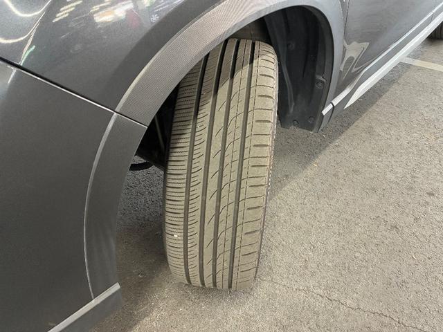 フォレスター アドバンス　メモリ－ナビ　クルコン　キーレス　ＥＴＣ車載器　スマートＫ　ＰＷシート　アルミ　エアＢ　サイドエアＢ　ＡＵＸ　ＡＷＤ　ＰＳ　ドライブレコ－ダ－　ナビＴＶ　ＥＳＣ　パワーウィンドー　ＬＥＤランプ　ＤＶＤ（14枚目）