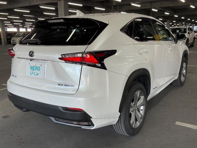 ＮＸ ＮＸ３００ｈ　バージョンＬ　ハーフレザー　電動パワーシート　地デジ　ＡＵＸ　エアコン　ナビ＆ＴＶ　ＬＥＤライト　Ｂカメラ　アルミ　エアバッグ　ＡＢＳ　横滑り防止機能　キーレス　ＥＴＣ　スマートキー　メモリーナビ　盗難防止装置（2枚目）