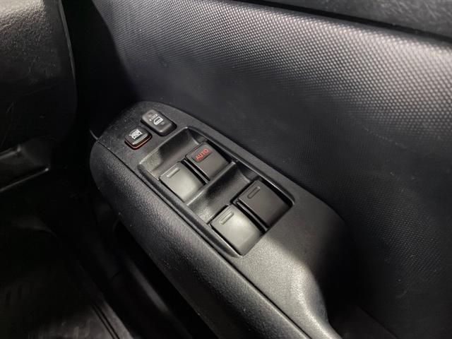 プロボックス Ｆ　ワンセグＴＶ　リモコンキー　プリクラ　ＰＳ　ミュージックプレイヤー接続可　横滑り防止機能　アイドリングストップ　ＥＴＣ　盗難防止装置　エアバック　ＡＢＳ　メモリーナビ　オートエアコン　ダブルエアバック（12枚目）