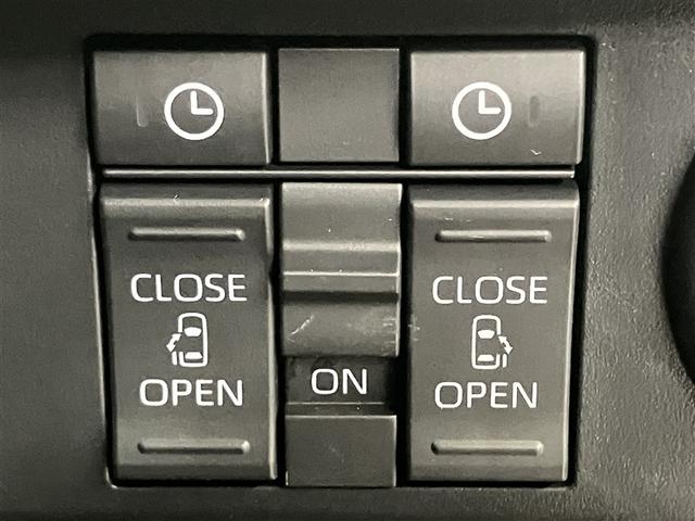 ルーミー カスタムＧ　アイドリング　両側電動ＳＤ　ＬＥＤヘット　バックビューモニター　衝突回避ブレーキ　地デジ　スマートキー　メモリナビ　クルーズコントロール　ＤＶＤ　ＥＴＣ　１オーナー　オートエアコン　アルミホイール（9枚目）