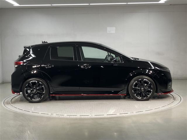 オーラ ニスモ　アラウンドビューモニター　ＥＴＣ２．０　デジタルインナーミラー　エマージェンシーブレーキ　走行１０００３ｋｍ（3枚目）
