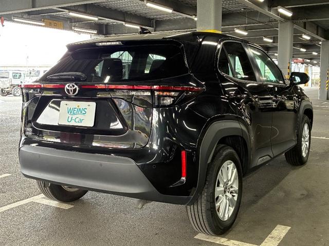 ヤリスクロス Ｇ　衝突被害軽減ブレーキ　横滑り防止機能　エアバック　盗難防止装置　フルオートエアコン　スマートキー＆プッシュスタート　アルミ　キーフリー　メディアプレイヤー接続　パワーウインドウ　クルーズコントロール（2枚目）