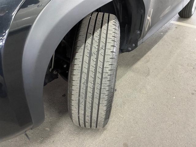 ヤリスクロス Ｇ　衝突被害軽減ブレーキ　横滑り防止機能　エアバック　盗難防止装置　フルオートエアコン　スマートキー＆プッシュスタート　アルミ　キーフリー　メディアプレイヤー接続　パワーウインドウ　クルーズコントロール（15枚目）