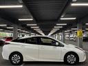 プリウス A 衝突軽減ブレーキシステム Bモニタ LEDヘッド クルーズコントロール セキュリティー スマートキー パワーステアリング ドライブレコーダー ETC アルミホイル オートエアコン SRS ABS 中古車画像_3