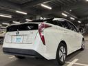 プリウス A 衝突軽減ブレーキシステム Bモニタ LEDヘッド クルーズコントロール セキュリティー スマートキー パワーステアリング ドライブレコーダー ETC アルミホイル オートエアコン SRS ABS 中古車画像_4