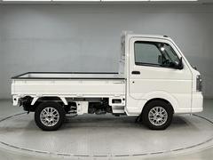 現車確認や商談は、お客様ご希望の弊社Ｕ−Ｃａｒ店舗をご指定いただけます。お近くの店舗の確認は「ウエインズトヨタ神奈川」で検索→「お店を探す」→「Ｕ−Ｃａｒ店舗」でご覧いただけます。 3