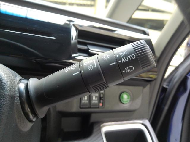ステップワゴンスパーダ ｅ：ＨＥＶスパーダＧ・ＥＸホンダセンシング　７人　全周囲カメラ　前後ドラレコ　メモリーナビ　ＥＴＣ　純正アルミ　サイドカーテンエアバッグ　フルセグＴＶ　ＤＶＤ　ＣＤ　Ｂｌｕｅｔｏｏｔｈ　ＵＳＢ　ドアバイザー　シートヒーター　オートリトラミラー（8枚目）