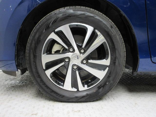 フリードハイブリッド ハイブリッド・ＥＸ　メモリーナビ　リアカメラ　ＥＴＣ　ドアバイザー　ＨｏｎｄａＳＥＮＳＩＮＧ　両側電動スライドドア　フルセグＴＶ　Ｂｌｕｅｔｏｏｔｈ　ＣＤ　ＤＶＤ　サイドカーテンエアバッグ　シートヒーター　純正アルミ（22枚目）