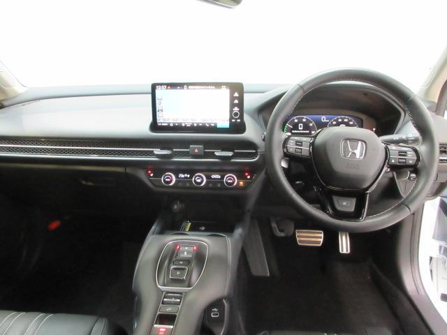 ＺＲ－Ｖ ｅ：ＨＥＶＺ　当社デモカー　ドラレコ　ＥＴＣ２．０　シートヒーター　メモリーナビ　全周囲カメラ　テールゲートスポイラー　パーキングセンサー　サイドカーテンエアバッグ　ブラインドスポット　フルセグＴＶ　ホンダコネクト（14枚目）