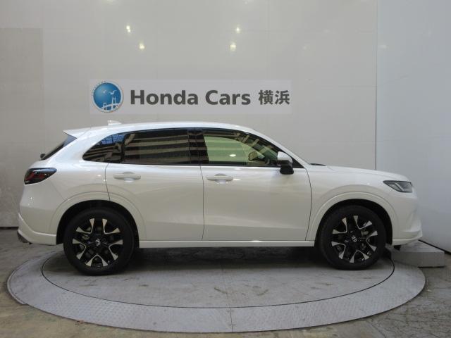 ＺＲ－Ｖ ｅ：ＨＥＶＺ　当社デモカー　ドラレコ　ＥＴＣ２．０　シートヒーター　メモリーナビ　全周囲カメラ　テールゲートスポイラー　パーキングセンサー　サイドカーテンエアバッグ　ブラインドスポット　フルセグＴＶ　ホンダコネクト（25枚目）
