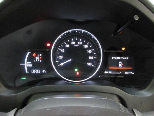 ヴェゼル ハイブリッドＸ・ホンダセンシング　前後ドラレコ　メモリーナビ　リアカメラ　ＥＴＣ　Ｂｌｕｅｔｏｏｔｈ　ＵＳＢ　純正アルミ　ＬＥＤヘッドライト　オートライト　パドルシフト　ワンオーナー　革巻きステアリング　フルセグＴＶ　ＤＶＤ　ＣＤ（16枚目）