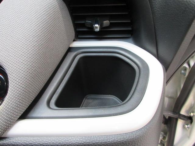 フィット e:HEVクロスター HondaSENSING 前後ドラレコ メモリーナビ リヤカメラ フルセグTV ETC 純正アルミホイール ワンオーナー 禁煙 フルセグTV Bluetooth DVD CD USB フォグランプ(14枚目)