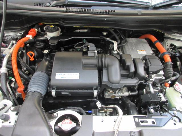 フィット e:HEVクロスター HondaSENSING 前後ドラレコ メモリーナビ リヤカメラ フルセグTV ETC 純正アルミホイール ワンオーナー 禁煙 フルセグTV Bluetooth DVD CD USB フォグランプ(29枚目)