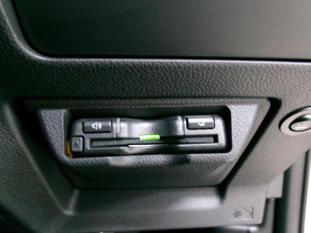 レヴォーグ ＳＴＩスポーツＥＸ　ワンオーナー　ドラレコ　１１．６インチナビ　前後シートヒーター　ＥＴＣ　アイサイト　１８インチ純正アルミ　フルセグＴＶ　全方位カメラ　電動シート　電動テールゲート　オートライト　禁煙　ＳＴＩ　フォグ（21枚目）