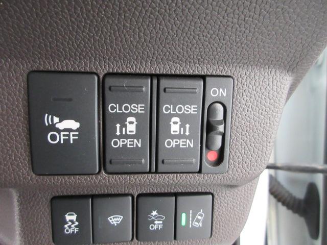 フリードハイブリッド ハイブリッド・Ｇホンダセンシング　７人　純正ドラレコ　ＥＴＣ　メモリーナビ　リアカメラ　両側電動スライドドア　ホンダセンシング　ワンオーナー　フルセグＴＶ　Ｂｌｕｅｔｏｏｔｈ　ＤＶＤ　ＣＤ　禁煙車　ＬＥＤライト　オートライト　ＬＫＡＳ（10枚目）