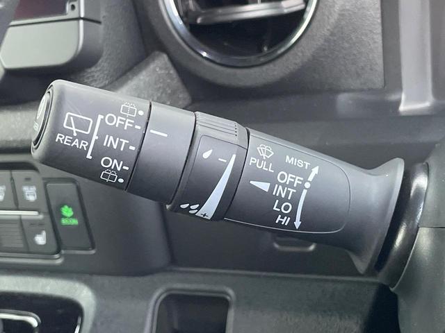 Ｎ－ＢＯＸカスタム ターボ　両側電動ドア　純正ＳＤナビ　全周囲カメラ　レーダークルーズ　禁煙車　ハーフレザーシート　ドラレコ　スマートキー　ＬＥＤヘッド　ビルトインＥＴＣ　オートハイビーム　オートライト　オートエアコン（30枚目）