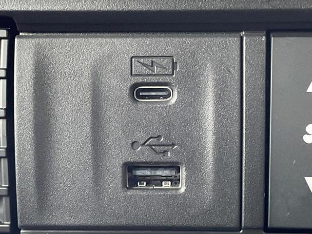 Ｎ－ＢＯＸカスタム ターボ　両側電動ドア　純正ＳＤナビ　全周囲カメラ　レーダークルーズ　禁煙車　ハーフレザーシート　ドラレコ　スマートキー　ＬＥＤヘッド　ビルトインＥＴＣ　オートハイビーム　オートライト　オートエアコン（41枚目）