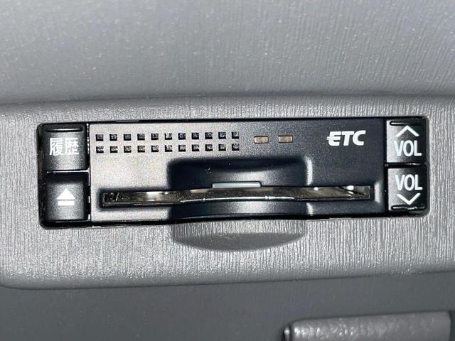 プリウス G LEDエディション バックカメラ 禁煙車 レザーシート シートヒーター スマートキー LEDヘッド ビルトインETC クルコン オートライト オートエアコン 純正15インチアルミ Bluetooth CD 地デジ(6枚目)