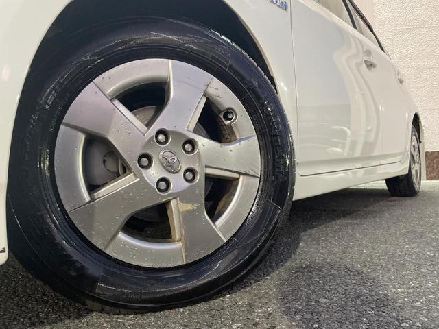 プリウス G LEDエディション バックカメラ 禁煙車 レザーシート シートヒーター スマートキー LEDヘッド ビルトインETC クルコン オートライト オートエアコン 純正15インチアルミ Bluetooth CD 地デジ(13枚目)