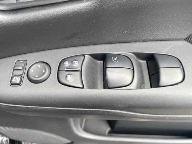 セレナ e-パワー ハイウェイスターV 両側電動スライドドア 純正SDナビ バックカメラ プロパイロット 禁煙車 ドラレコ コーナーセンサー スマートキー LEDヘッド ビルトインETC 車線逸脱警報 オートライト 電格ミラー(40枚目)