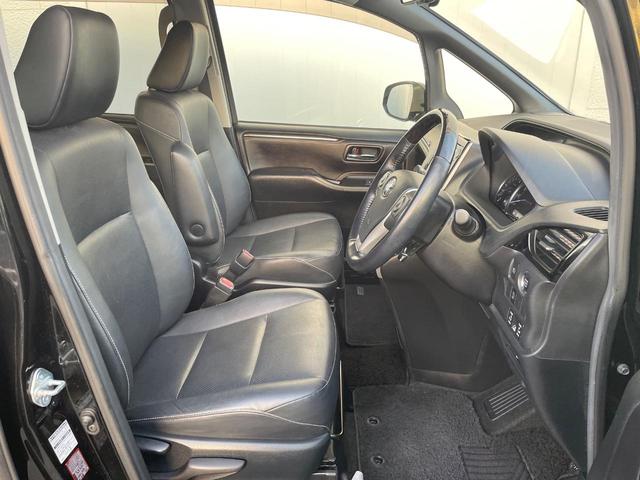 エスクァイア Gi 両側電動ドア 純正オプションSDナビ バックカメラ 禁煙車 ドラレコ スマートキー LEDヘッド ビルトインETC クルコン オートハイビーム オートライト オートエアコン 純正15インチアルミ(8枚目)