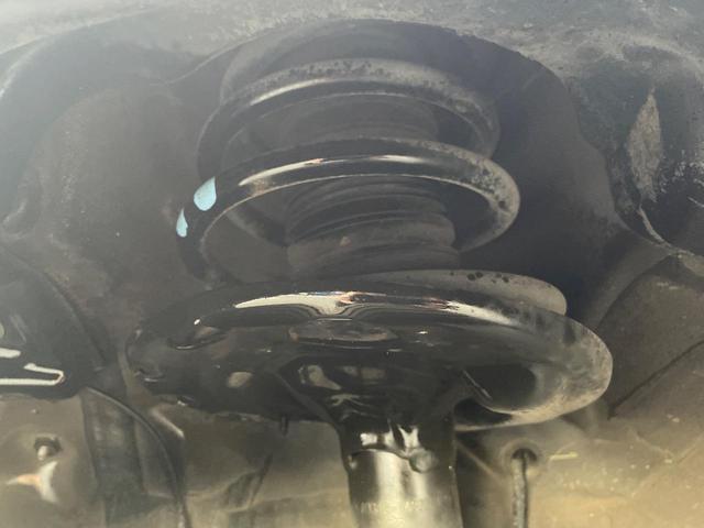 エスクァイア Gi 両側電動ドア 純正オプションSDナビ バックカメラ 禁煙車 ドラレコ スマートキー LEDヘッド ビルトインETC クルコン オートハイビーム オートライト オートエアコン 純正15インチアルミ(21枚目)