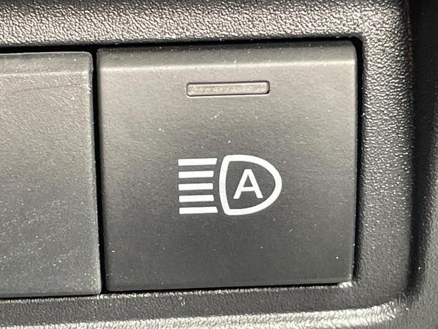 ヤリスクロス Ｘ　バックカメラ　衝突被害軽減システム　レーダークルーズ　禁煙車　ドラレコ　コーナーセンサー　スマートキー　ＥＴＣ　純正１６インチアルミ　オートライト　オートエアコン　Ｂｌｕｅｔｏｏｔｈ（8枚目）