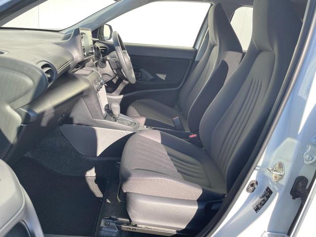 ヤリスクロス Ｘ　バックカメラ　衝突被害軽減システム　レーダークルーズ　禁煙車　ドラレコ　コーナーセンサー　スマートキー　ＥＴＣ　純正１６インチアルミ　オートライト　オートエアコン　Ｂｌｕｅｔｏｏｔｈ（45枚目）