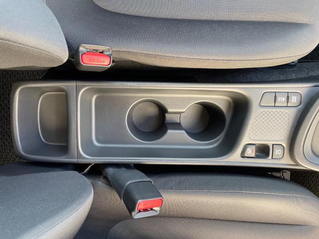 ヤリスクロス Ｘ　バックカメラ　衝突被害軽減システム　レーダークルーズ　禁煙車　ドラレコ　コーナーセンサー　スマートキー　ＥＴＣ　純正１６インチアルミ　オートライト　オートエアコン　Ｂｌｕｅｔｏｏｔｈ（54枚目）