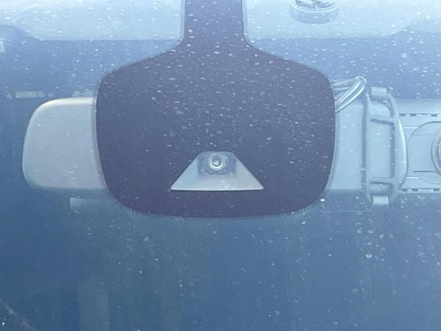 セレナ ハイウェイスター プロパイロットエディション 両側電動ドア 純正SDナビ バックカメラ 衝突被害軽減システム 禁煙車 ドラレコ コーナーセンサー スマートキー LEDヘッド ビルトインETC 純正16インチアルミ 車線逸脱警報 オートライト(23枚目)