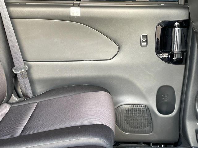 セレナ ハイウェイスター プロパイロットエディション 両側電動ドア 純正SDナビ バックカメラ 衝突被害軽減システム 禁煙車 ドラレコ コーナーセンサー スマートキー LEDヘッド ビルトインETC 純正16インチアルミ 車線逸脱警報 オートライト(56枚目)