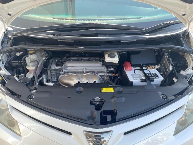 エスティマ ２．４アエラス　Ｇエディション　両側パワースライドドア　バックカメラ　禁煙車　スマートキー　ＨＩＤヘッド　クルーズコントロール　純正１７インチアルミ　オートライト　オートエアコン　ＣＤ　ＤＶＤ再生　地デジ　ウッドコンビステアリング（19枚目）