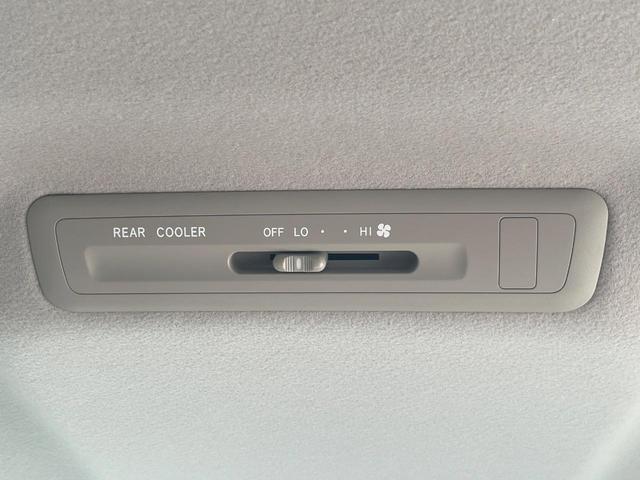 エスティマ ２．４アエラス　Ｇエディション　両側パワースライドドア　バックカメラ　禁煙車　スマートキー　ＨＩＤヘッド　クルーズコントロール　純正１７インチアルミ　オートライト　オートエアコン　ＣＤ　ＤＶＤ再生　地デジ　ウッドコンビステアリング（42枚目）