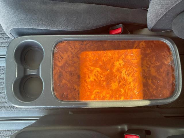 エスティマ ２．４アエラス　Ｇエディション　両側パワースライドドア　バックカメラ　禁煙車　スマートキー　ＨＩＤヘッド　クルーズコントロール　純正１７インチアルミ　オートライト　オートエアコン　ＣＤ　ＤＶＤ再生　地デジ　ウッドコンビステアリング（45枚目）