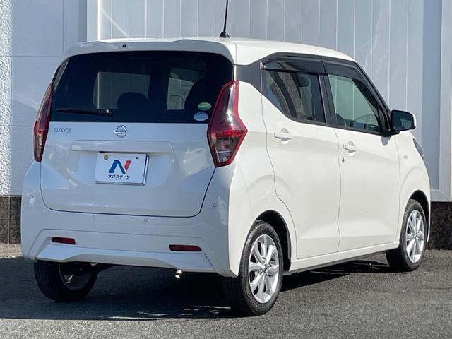 ☆全国のネクステージからお取り寄せが可能※！遠方の店舗に展示してあるクルマが気になる場合も、最寄りの店舗でご覧いただくことが可能です！是非私たちに要望をお聞かせください！※別途費用