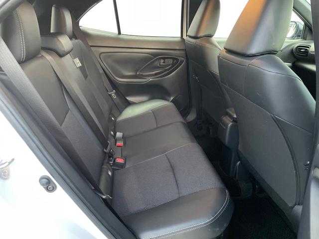 ヤリスクロス ハイブリッドZ 禁煙車 全周囲カメラ トヨタセーフティセンス レーダークルーズ ハーフレザーシート ドラレコ コーナーセンサー LEDヘッド ビルトインETC 純正18インチアルミ オートライト デュアルエアコン(9枚目)