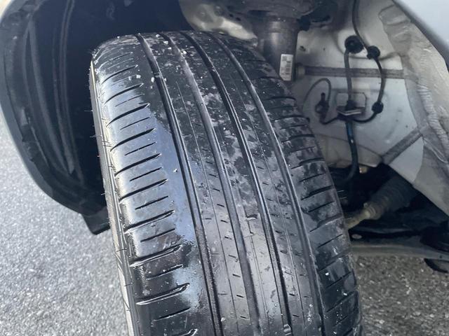 ヤリスクロス ハイブリッドZ 禁煙車 全周囲カメラ トヨタセーフティセンス レーダークルーズ ハーフレザーシート ドラレコ コーナーセンサー LEDヘッド ビルトインETC 純正18インチアルミ オートライト デュアルエアコン(26枚目)