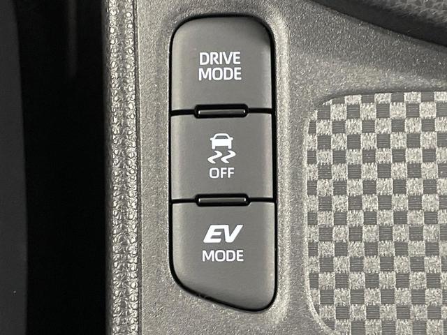 ヤリスクロス ハイブリッドZ 禁煙車 全周囲カメラ トヨタセーフティセンス レーダークルーズ ハーフレザーシート ドラレコ コーナーセンサー LEDヘッド ビルトインETC 純正18インチアルミ オートライト デュアルエアコン(45枚目)