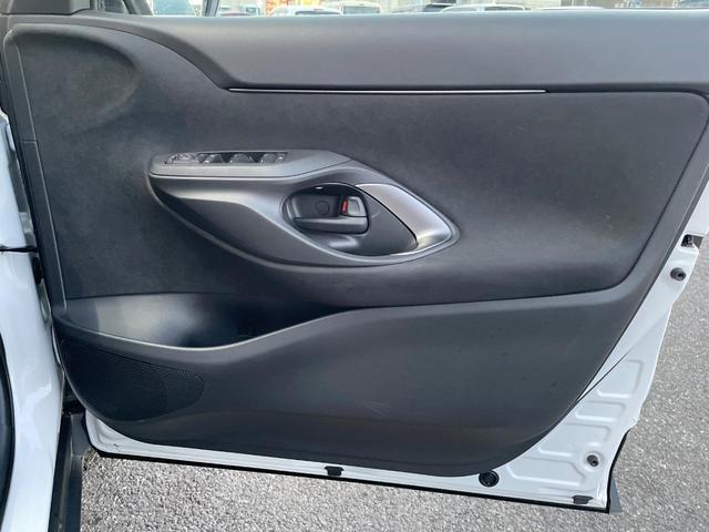 ヤリスクロス ハイブリッドZ 禁煙車 全周囲カメラ トヨタセーフティセンス レーダークルーズ ハーフレザーシート ドラレコ コーナーセンサー LEDヘッド ビルトインETC 純正18インチアルミ オートライト デュアルエアコン(53枚目)