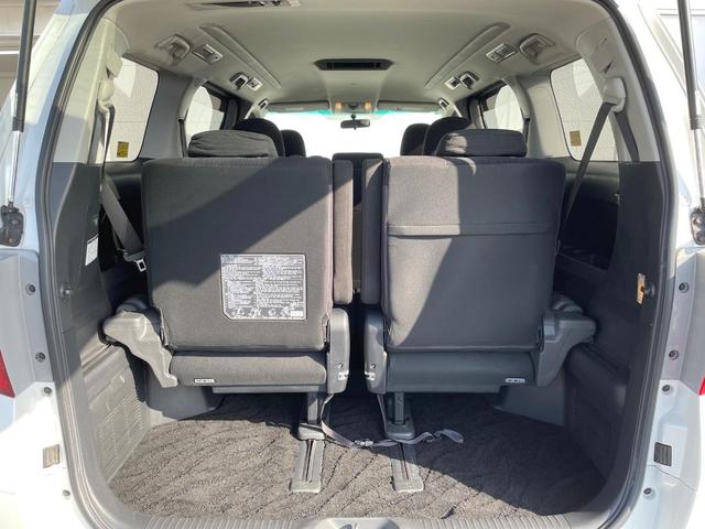 アルファード ２４０Ｓ　禁煙車　両側電動ドア　ＳＤナビ　バックカメラ　コーナーセンサー　スマートキー　ＨＩＤヘッド　ビルトインＥＴＣ　純正１８インチアルミ　オートライト　リアオートエアコン　Ｂｌｕｅｔｏｏｔｈ　ＣＤ（43枚目）